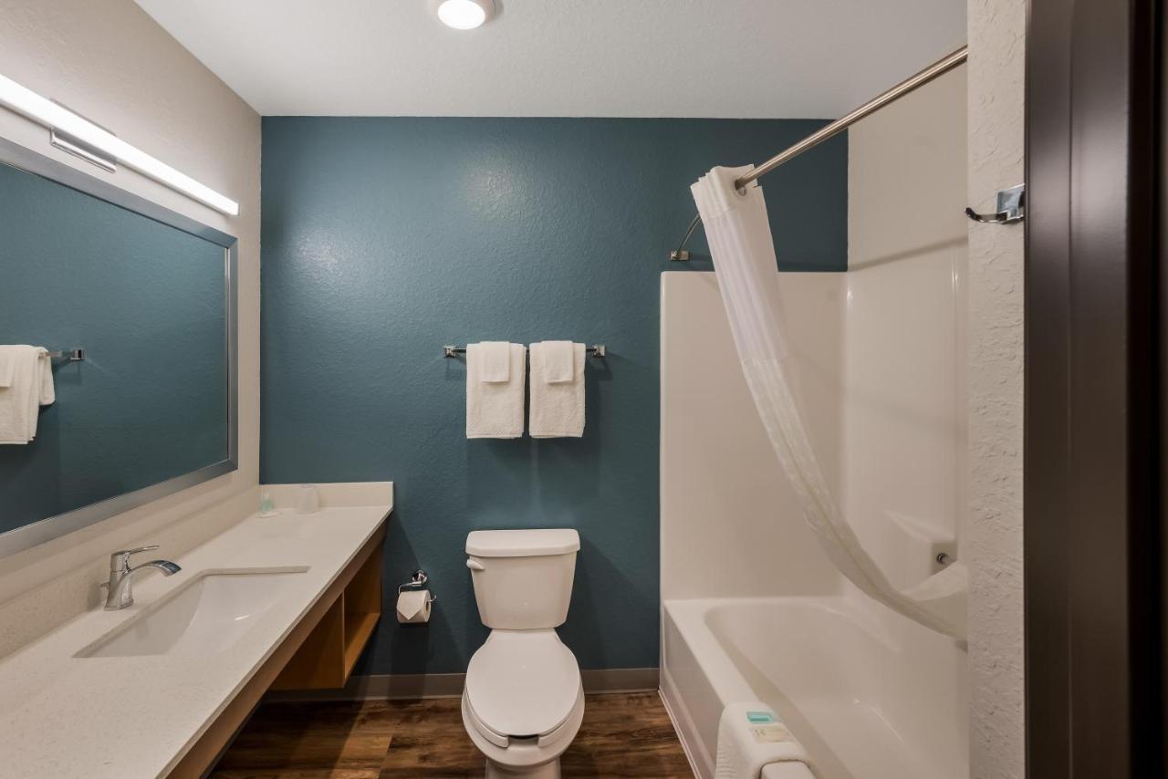 Woodspring Suites West Palm Beach Century Village  Екстериор снимка
